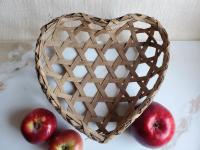Heart Shaped Shaker Style Splint Basket