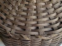 Large Primitive Splint Basket with Attached Lifting Lid