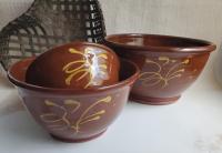 Redware Nesting Bowls in Feather Motif Set - Hand-Glazed and Antiqued Finish