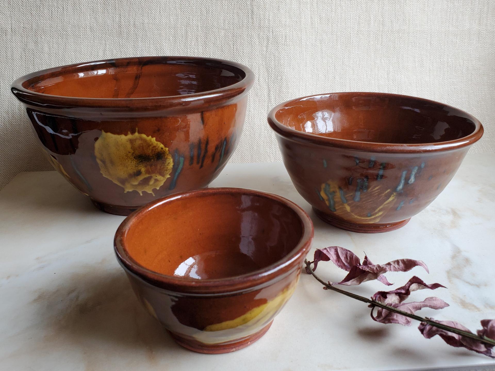 Redware Bowl Set (3) with Spangles and Daubs Motif