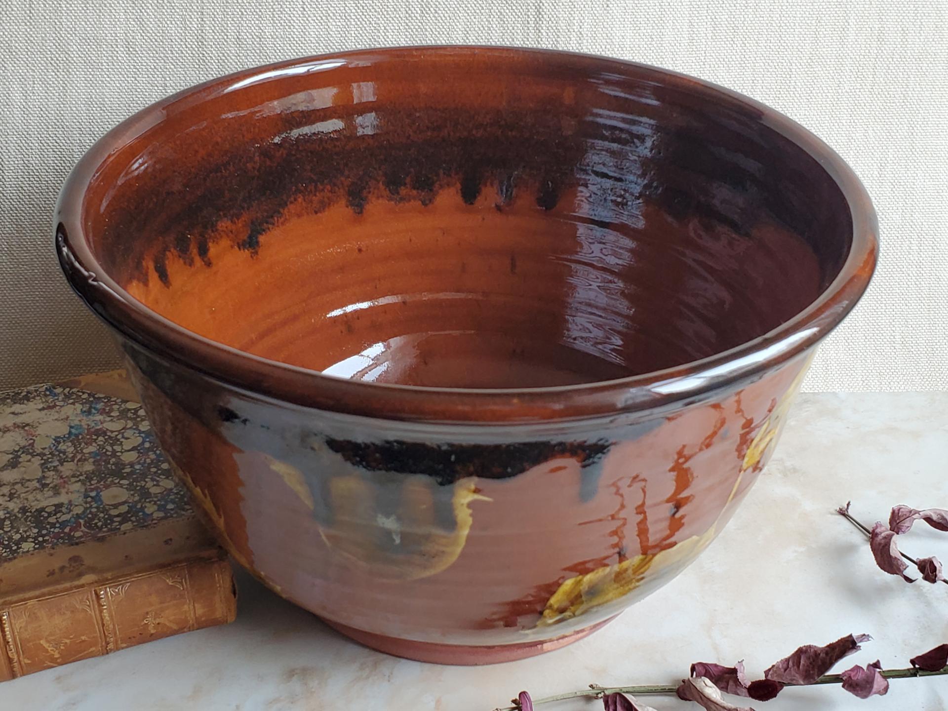 Redware 10 in Bowl with Spangles and Daubs Motif