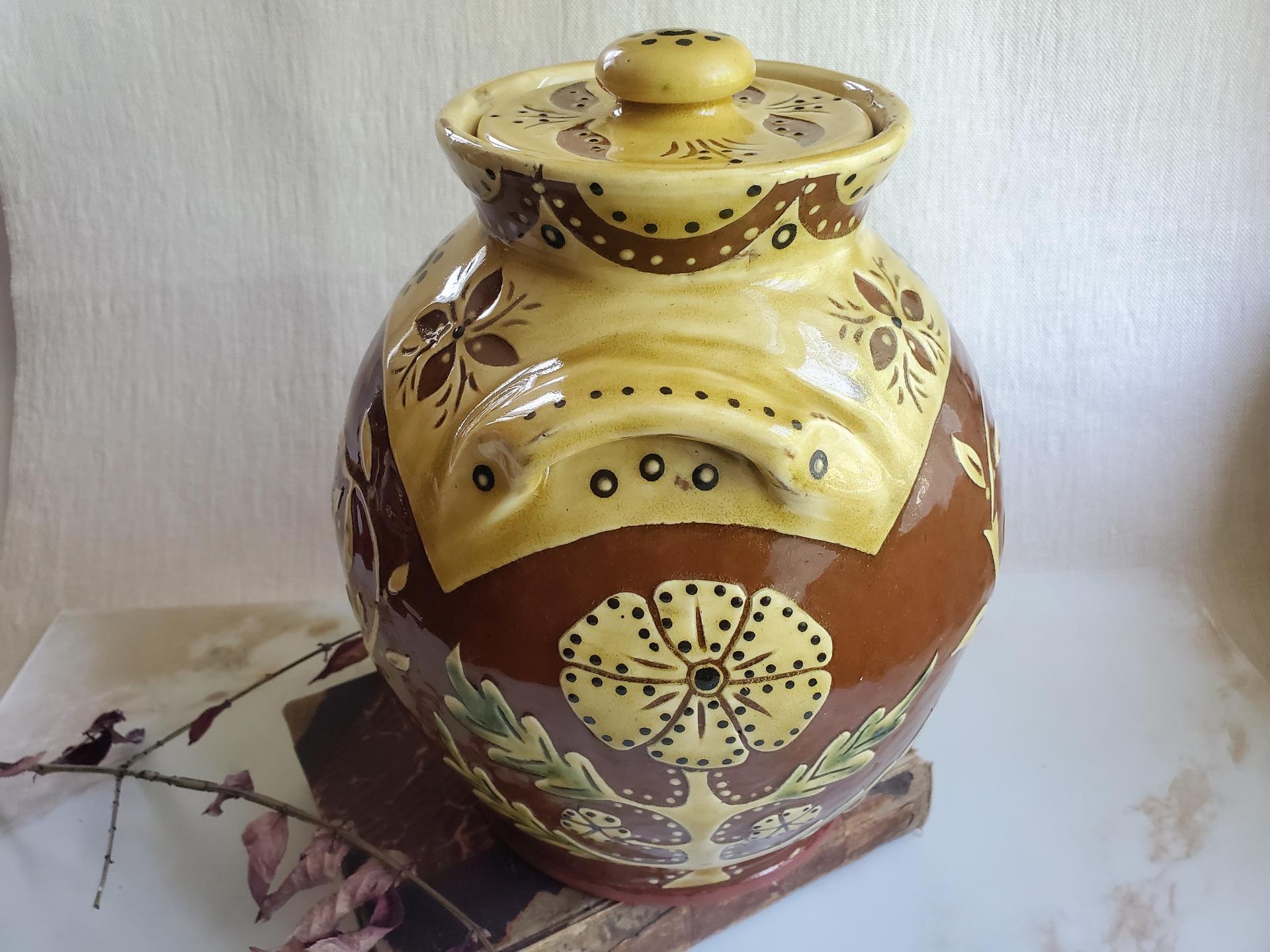 Sgraffito Redware One-of-a-Kind Jar with Traditional Pattern and Lead Free Glaze