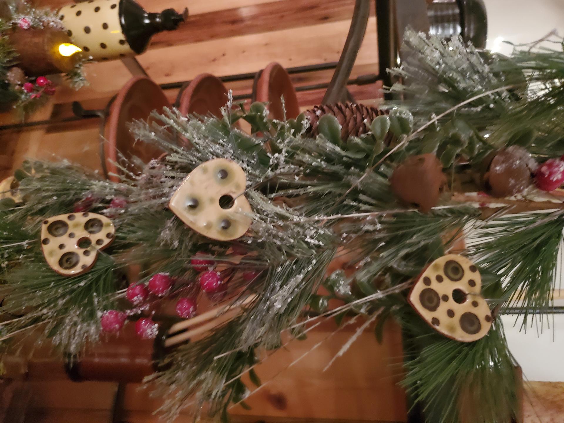 Rusty Bells 4ft Garland with Redware Mini Heart Ornaments