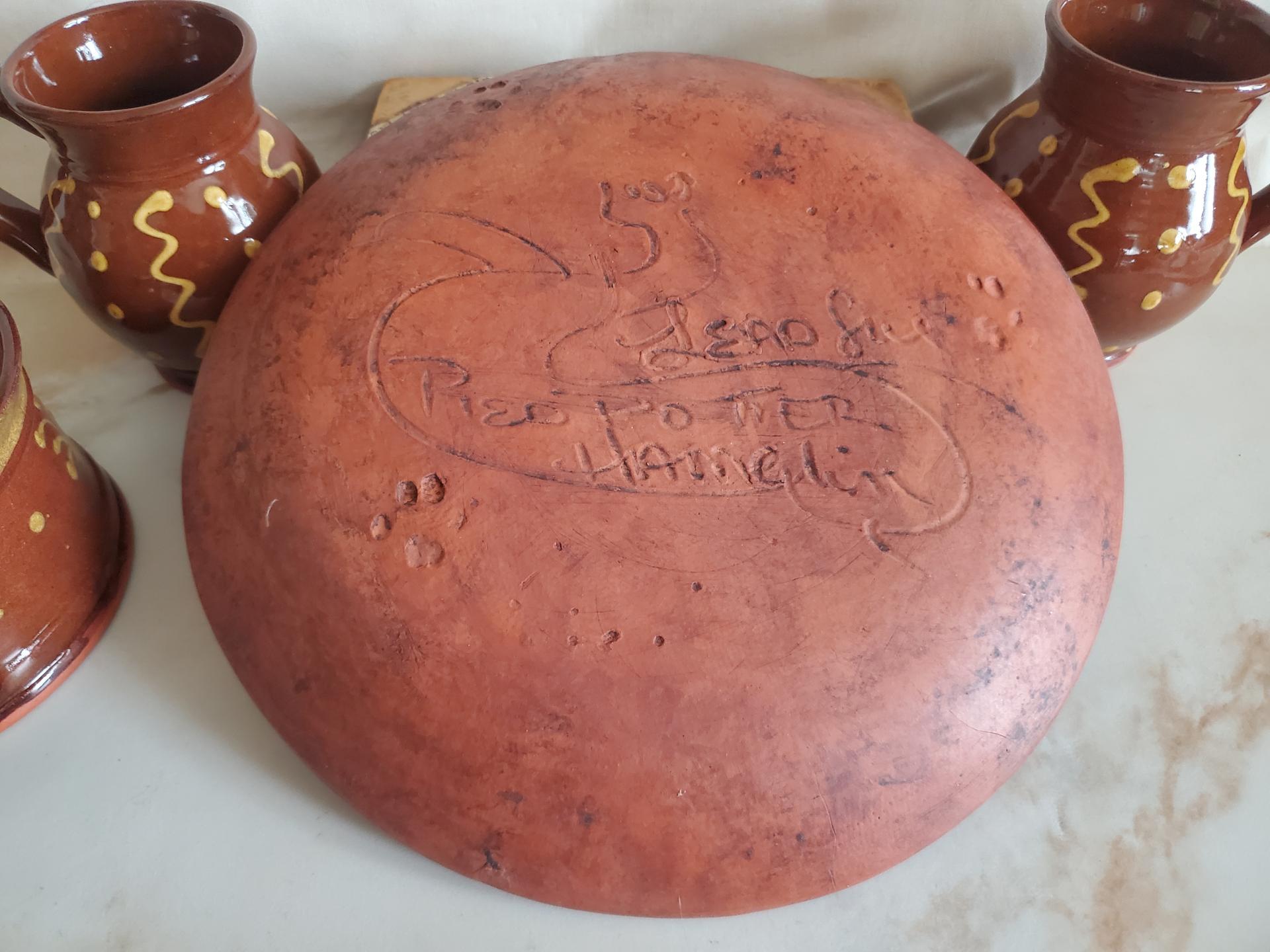 Redware 11 in. Plate, One-of-a-Kind Slip Motif, Antiqued