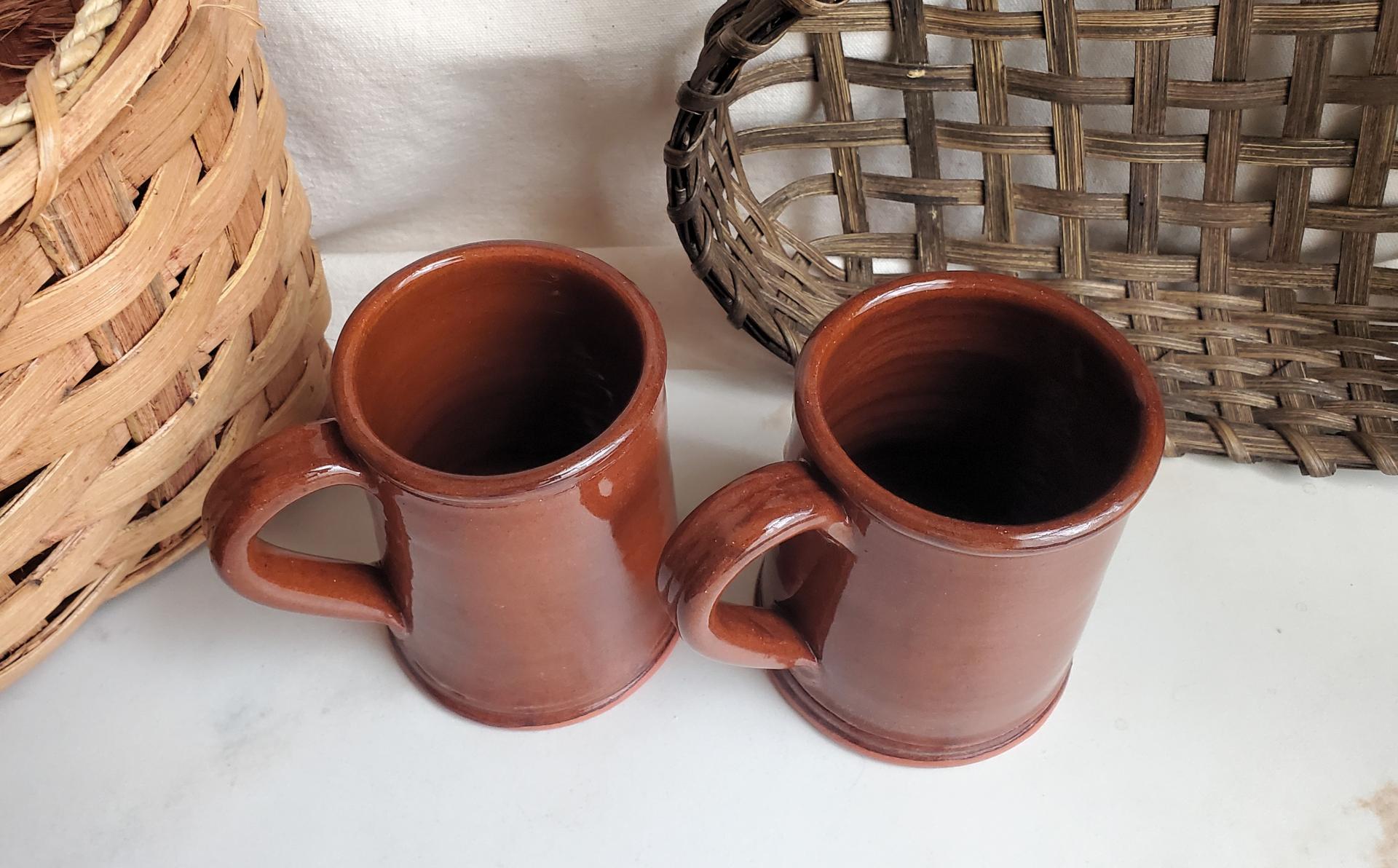 Two Slip-Decorated Redware Mugs with Feather Motif (a)