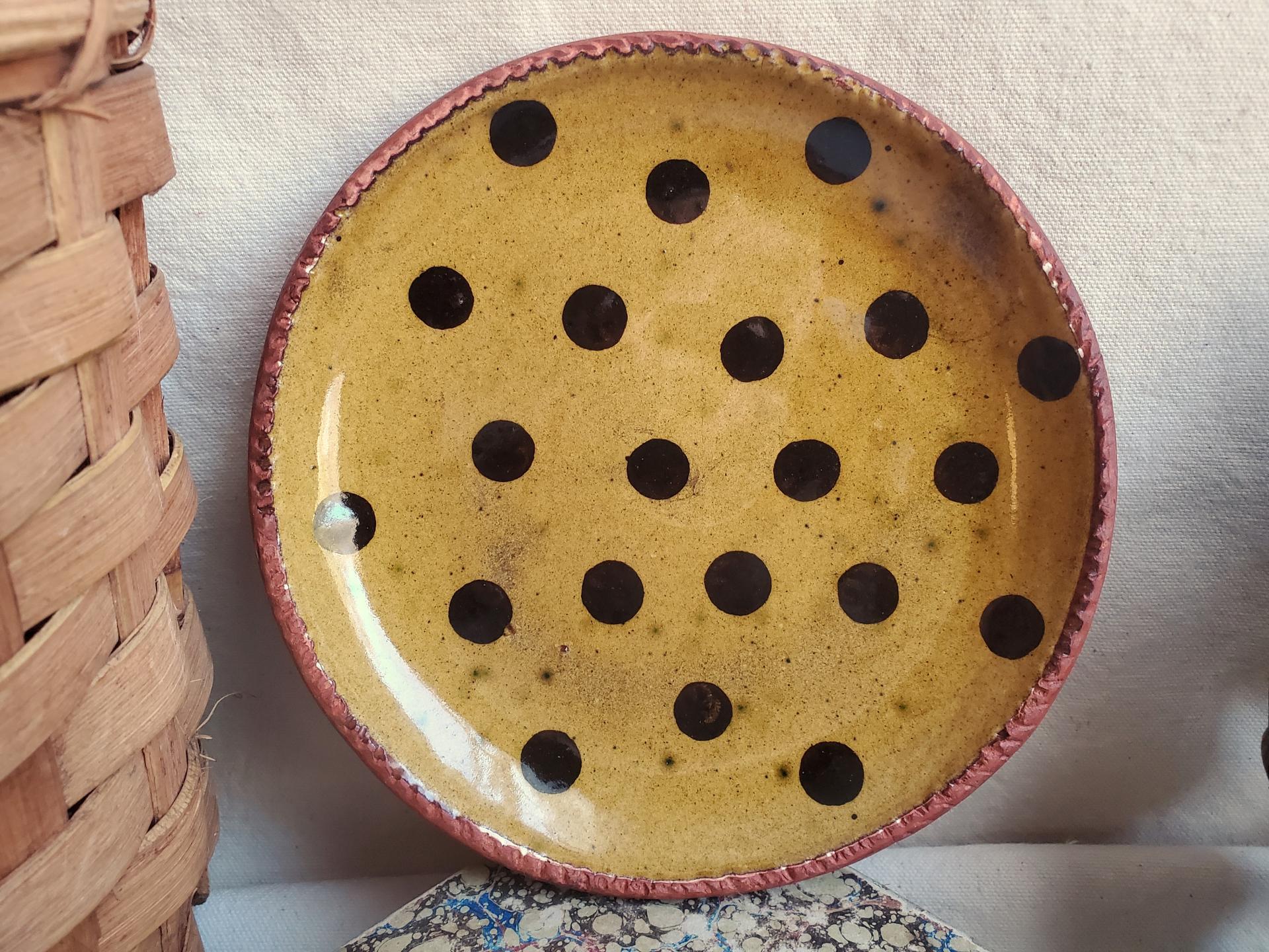 Redware 7 in. Plate Black Dots Decoration, Antiqued (b)