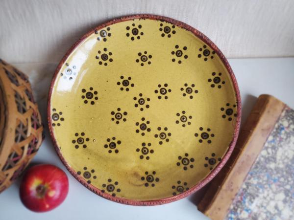 Redware 11 in Plate with Black and White Dots Pattern