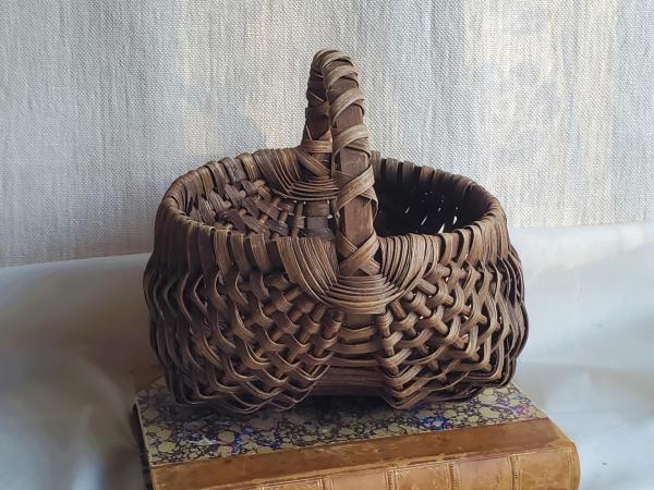 Small Melon Basket or Egg Basket, Hand Woven